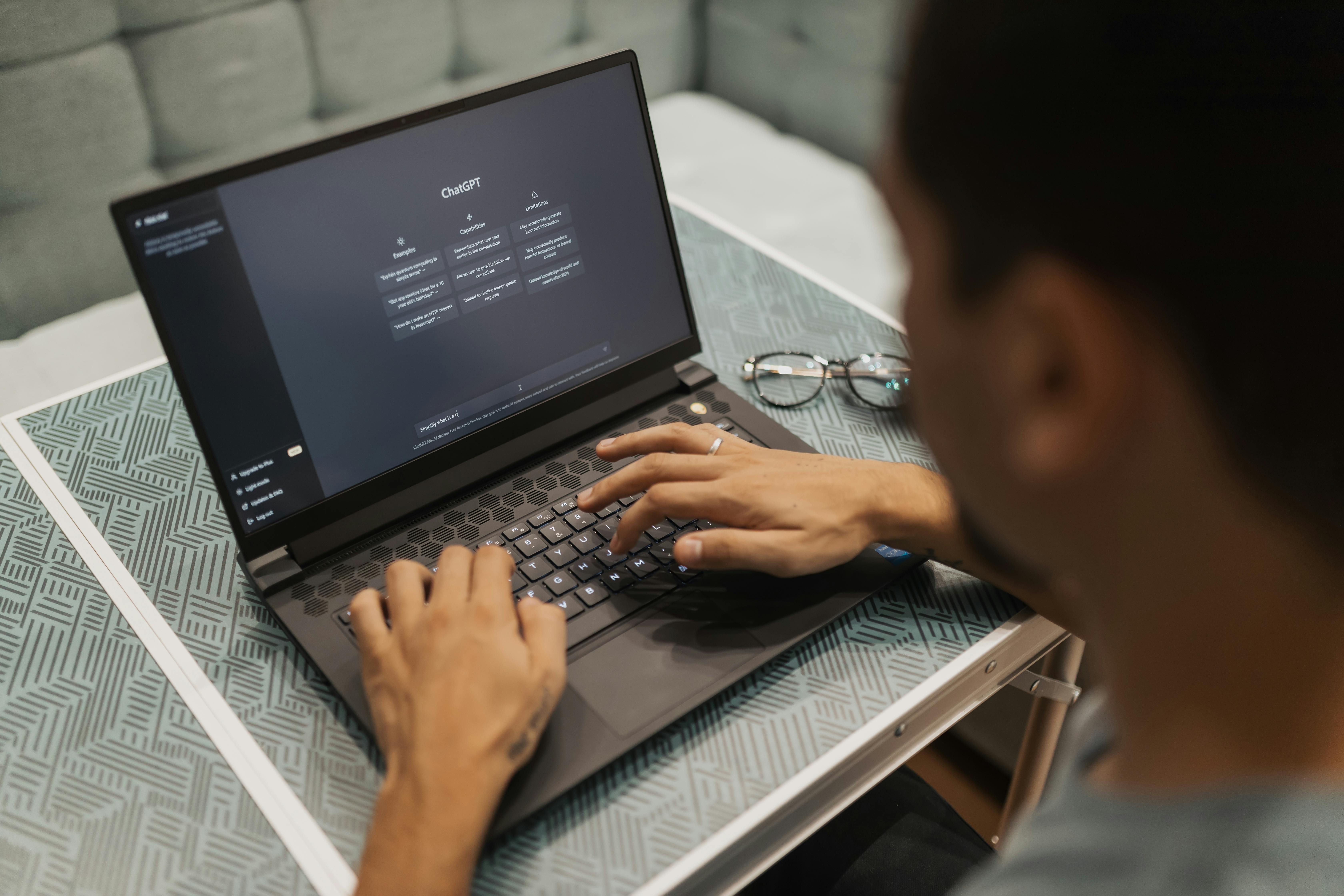How Virtual Assistants Improve AI Workflows and Why You Still Need One